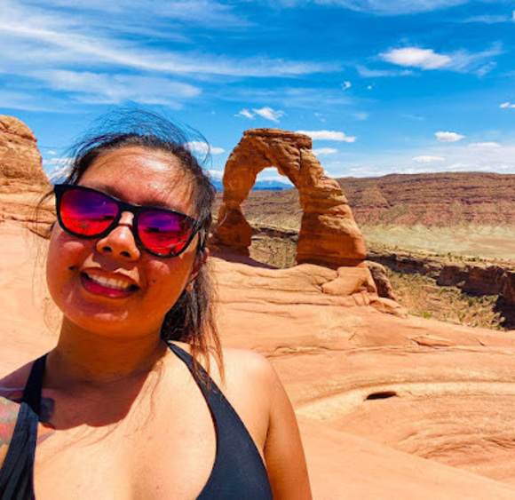 Meet your Posher, Angelica - Picture 1 of 1